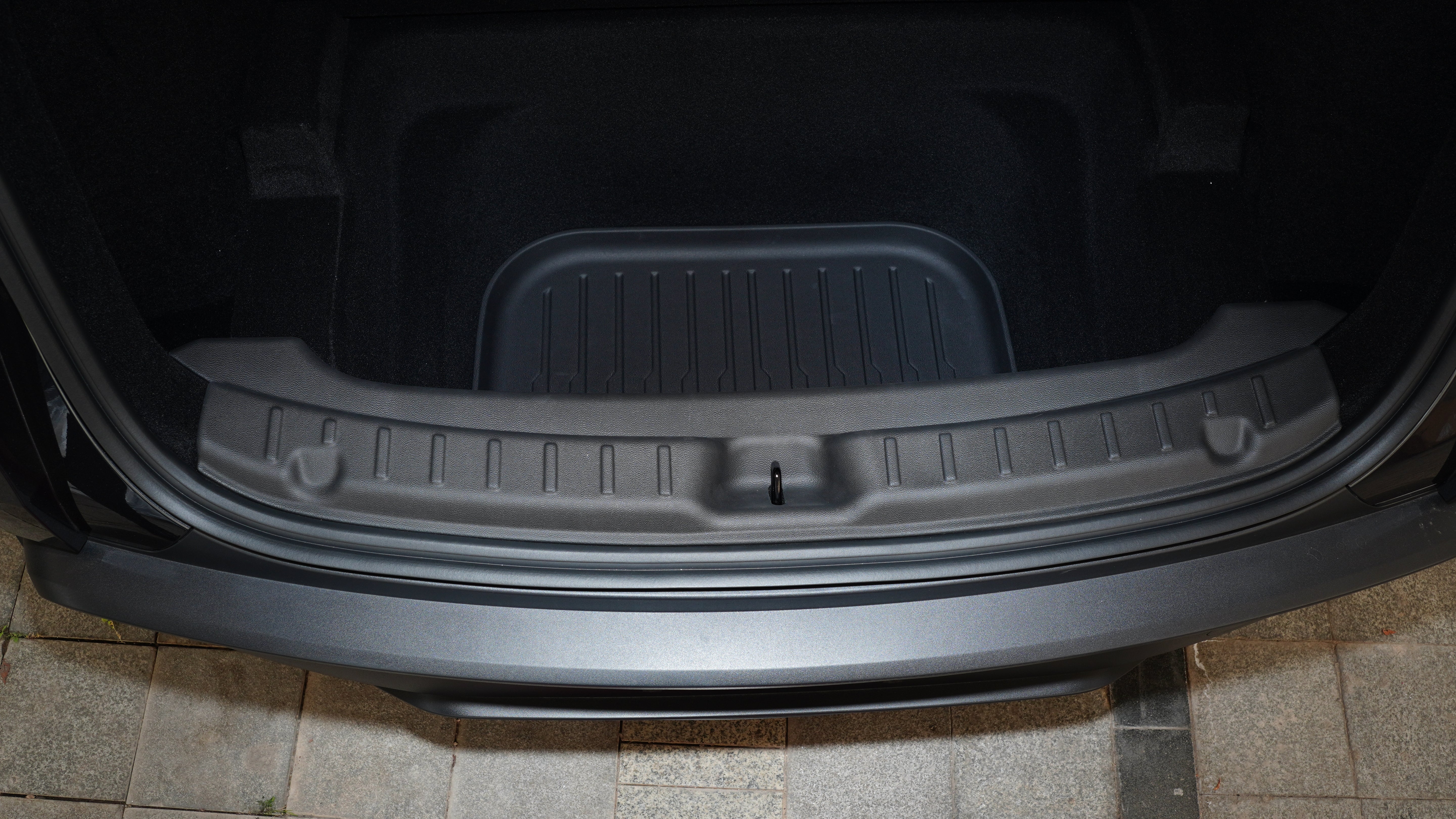 Trunk Sill Protector